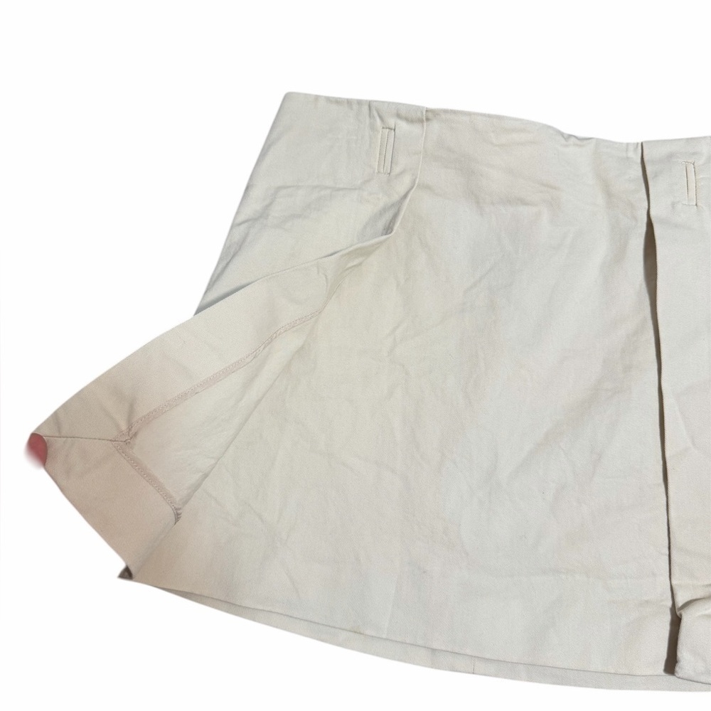 Gucci Beige Wrap Style Mini Skirt Size 2 Made in Italy Designer Skirt - Picture 4 of 10